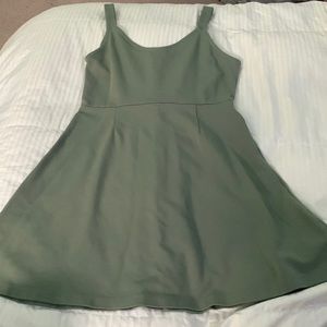 Forever 21 green dress size M